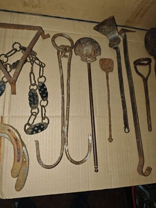 Antiguos Artículos de Hierro... Lote 3.