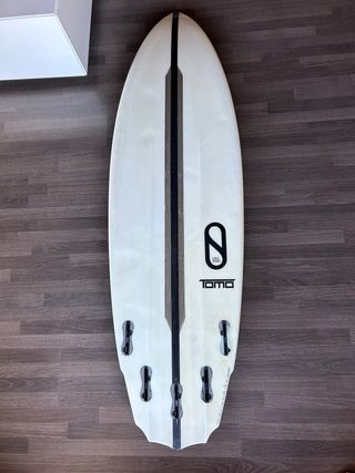 Tabla de surf. Tomo: SCI-FI 2.0