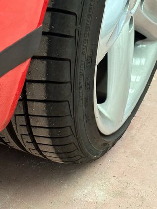 Llantas Mercedes con neumáticos al 90%