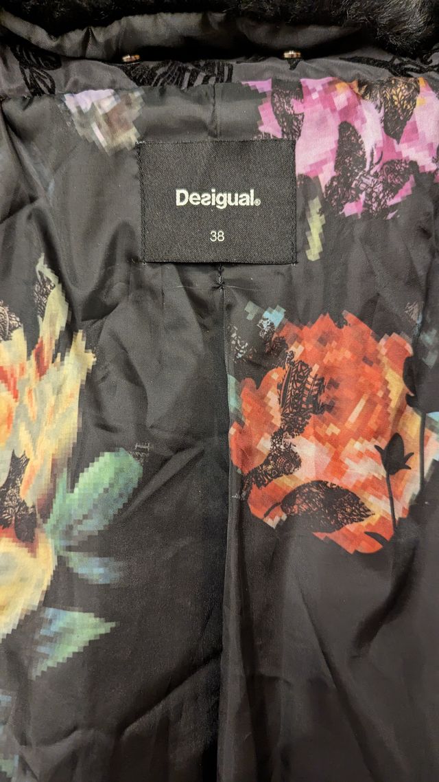 Abrigo Desigual
