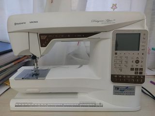 Máquina de coser husqvarna