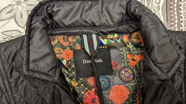 Chaqueta fina Desigual