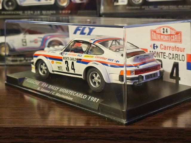 Fly A2067 Porsche 934 Carrefour