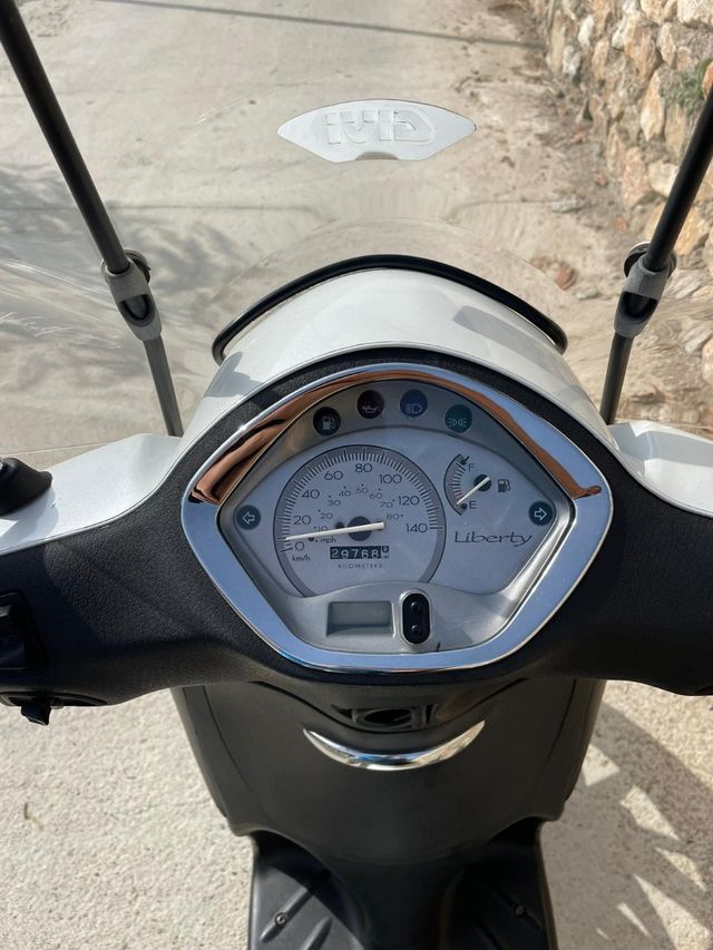 Scooter Piaggio liberty 125