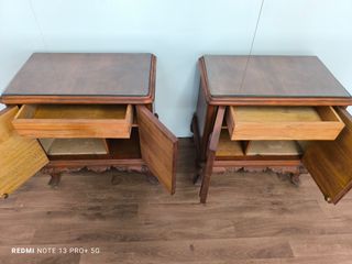 MESILLAS o MESITAS  ANTIGUAS BONITAS 80 e una