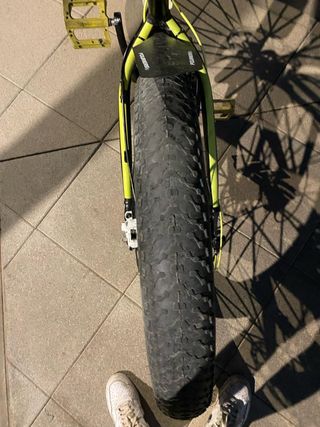Bicicleta fat bike BH talla L.