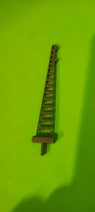 POSTE FINAL DE LÍNEA ESCALA H0 - TREN SIN TRAVIESA