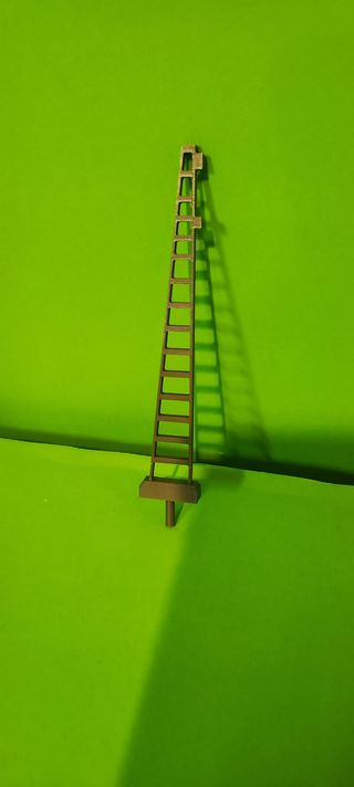 POSTE FINAL DE LÍNEA ESCALA H0 - TREN SIN TRAVIESA