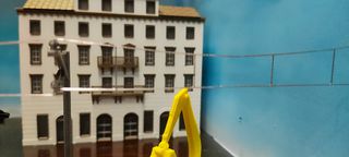 POSTE FINAL DE LÍNEA ESCALA H0 - TREN SIN TRAVIESA