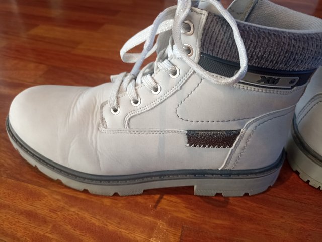 Botas niña talla 37 .Marca Xti