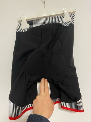 Conjunto de maillot y culote castelli chica