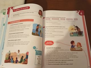 Libro religión católica Santillana 3° pr