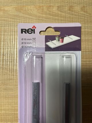 Soportes ocultos para baldas flotantes