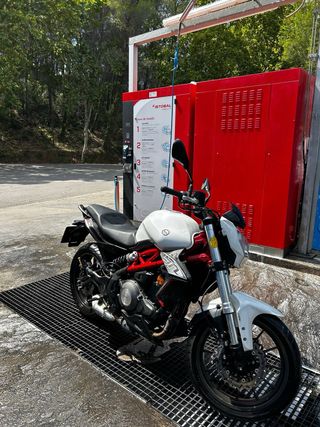 Benelli BN 302 S ABS