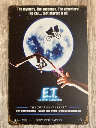 Cartel meta cine ET