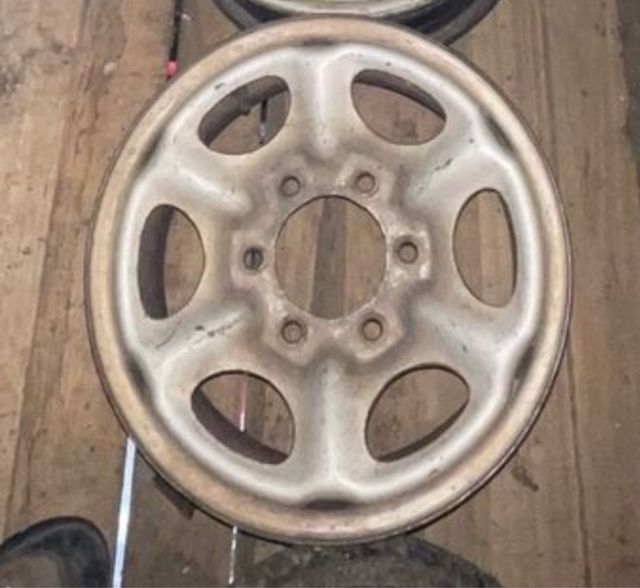 Llastas nissan terrano