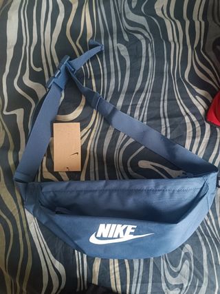 Riñonera nike