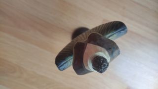 Soporte o expositor para collares