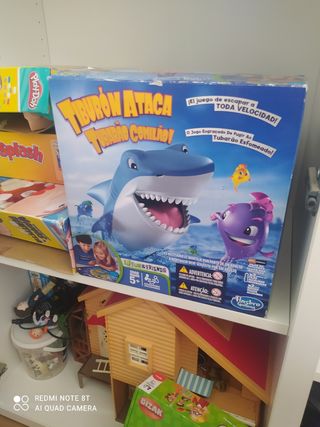 Varios juegos de mesa