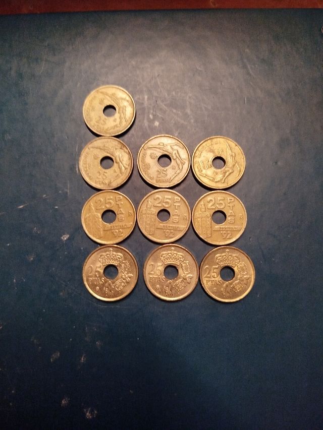 10 monedas 25 pesetas
