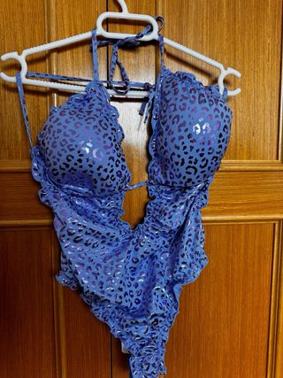 Bañador animal print neon