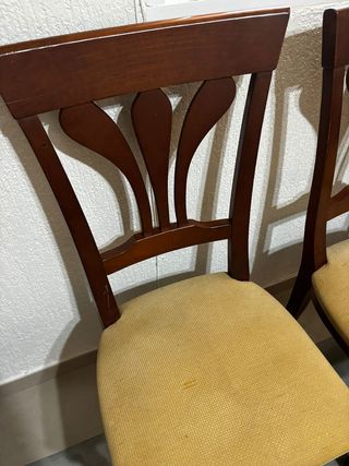 4 Sillas de comedor