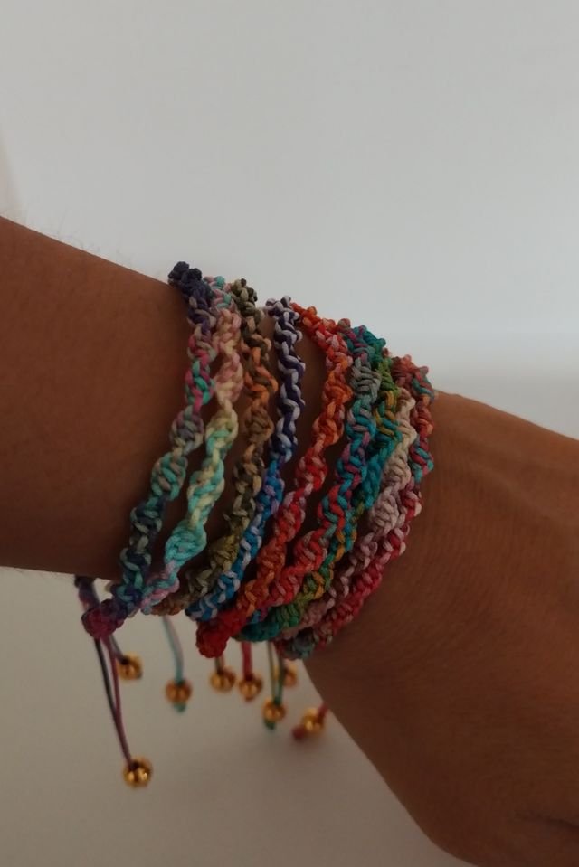 Pulseras de hilo personalizadas