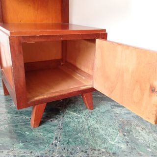 Mesita de noche Art deco