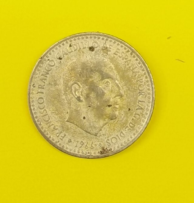 Lote 13 monedas de céntimos y pesetas