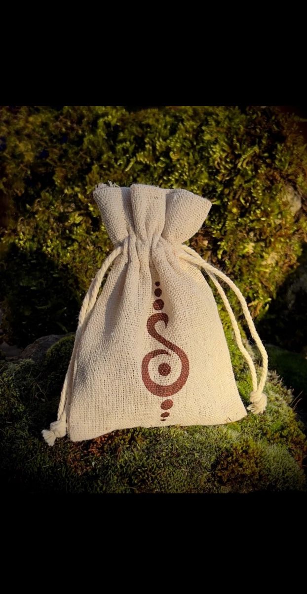 Colgante amuleto chacana cuarzo