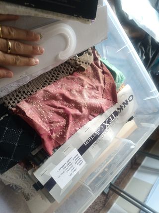 Se vende retales de muestras de tiendas cortinas .