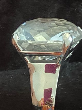 Anillo de cristal