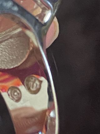 Anillo de cristal