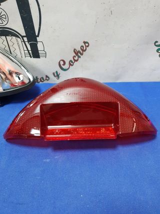 Suzuki zillion 50 1999, piloto trasero completo