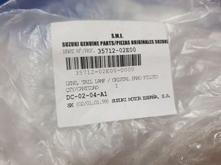 Suzuki zillion 50 1999, piloto trasero completo