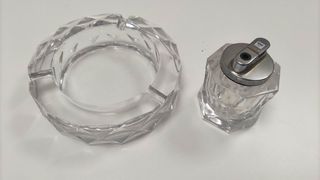 CINJUNTO CENICERO Y MECHERO DE CRISTAL