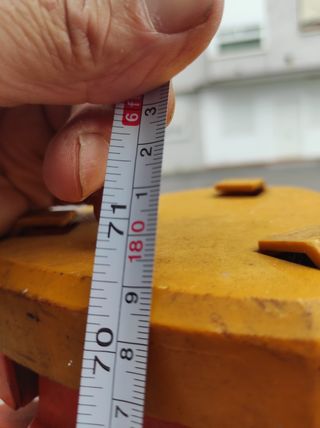 Trípode madera antiguo