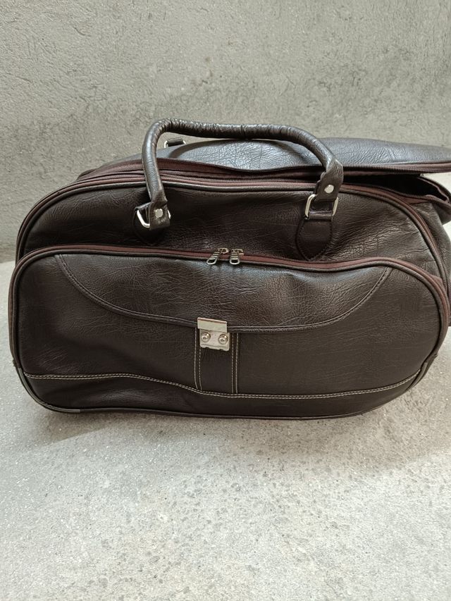 Bolsón de viaje con tirador y 2 ruedas