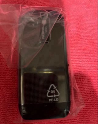 Nokia E66 a estrenar
