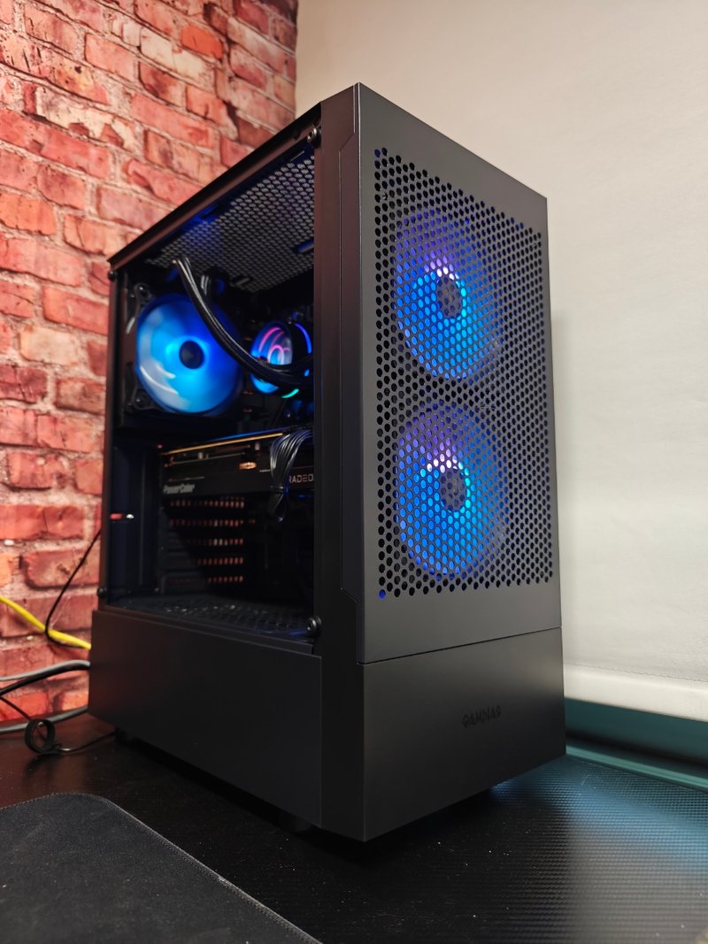 ¡REBAJAS! PC GAMING RYZEN 5 + RX 7700XT 12GB