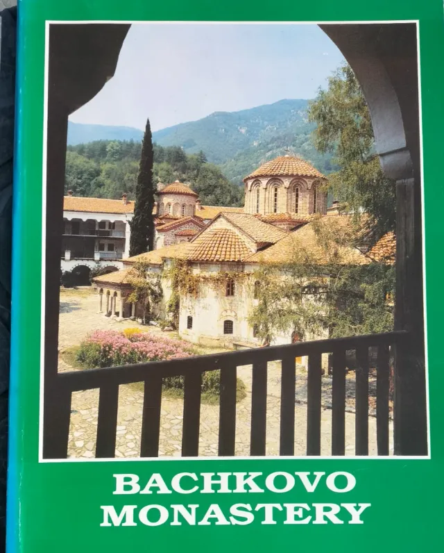 Lote 3 guías Suiza-Bulagaria ilustradas