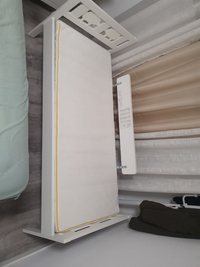 Vendo cama niñ@s en buen estado con colchon