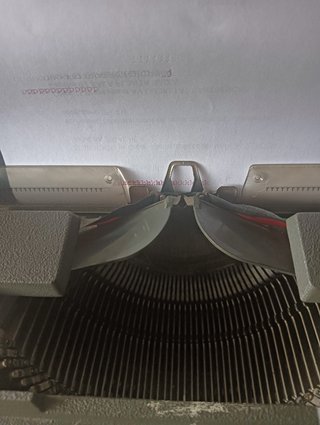 Vintage Máquina de escribir Olivetti Linea 98