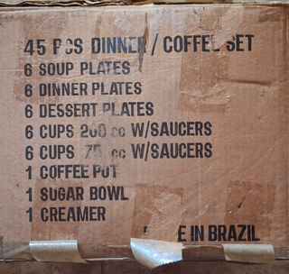 Vajilla porcelana nueva. Sin estrenar