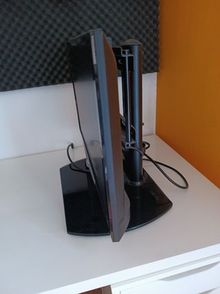 Tv Led Full HD ultraplano PHILIPS 4000