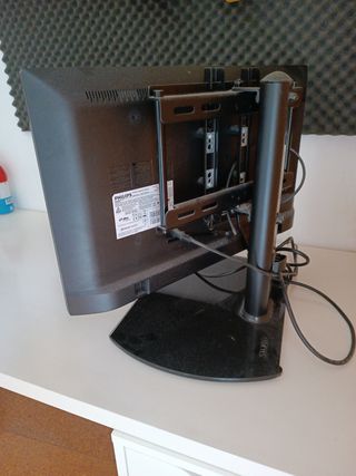 Tv Led Full HD ultraplano PHILIPS 4000