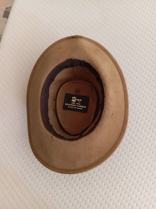 SOMBRERO DE COWBOY DE PIEL