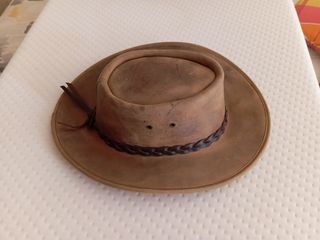 SOMBRERO DE COWBOY DE PIEL