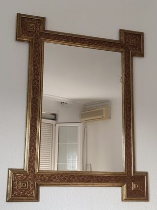 Espejo ornamentado