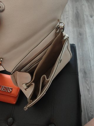 Bolso y monedero GUESS